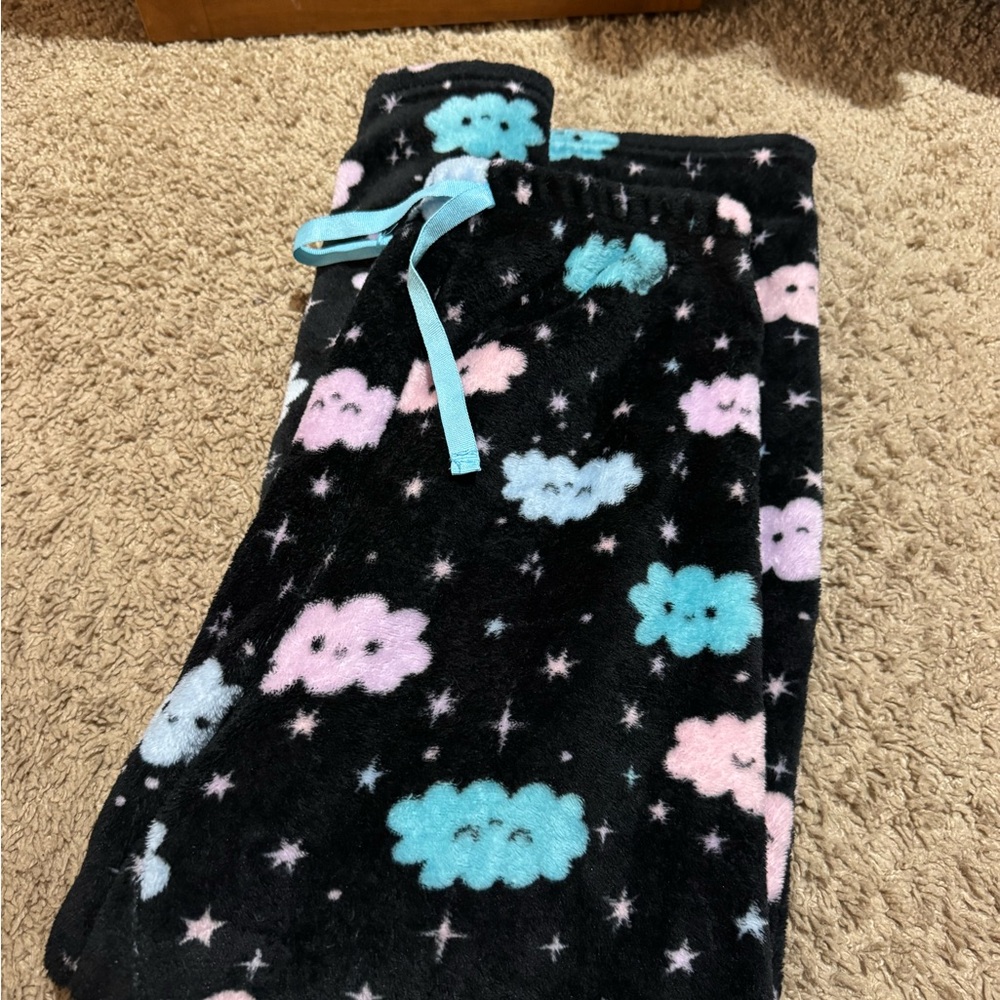 Cozy Cloud Print Kids Pajamas